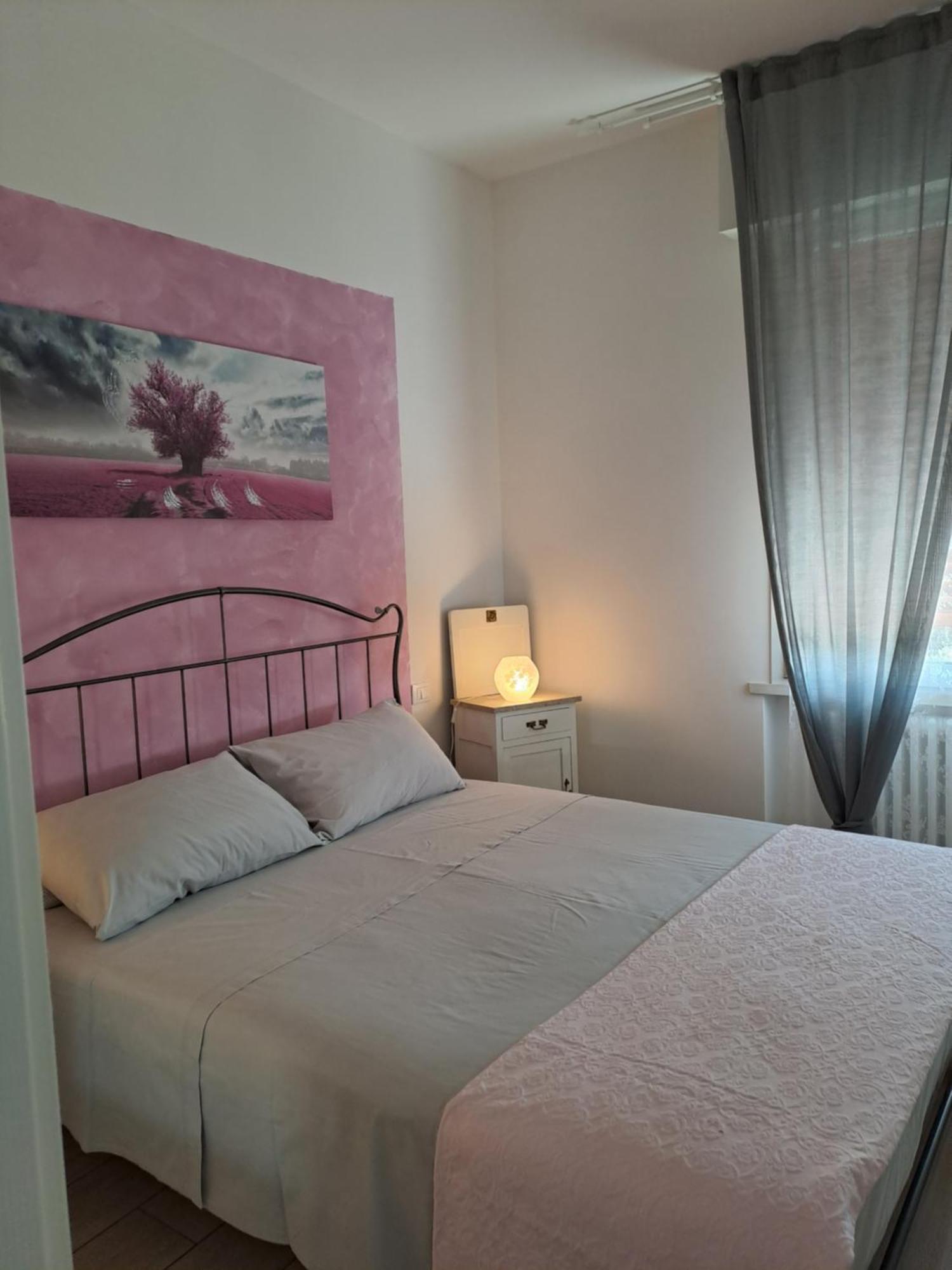 Apartamento La Casa Dei Butei Castelnuovo del Garda Exterior foto
